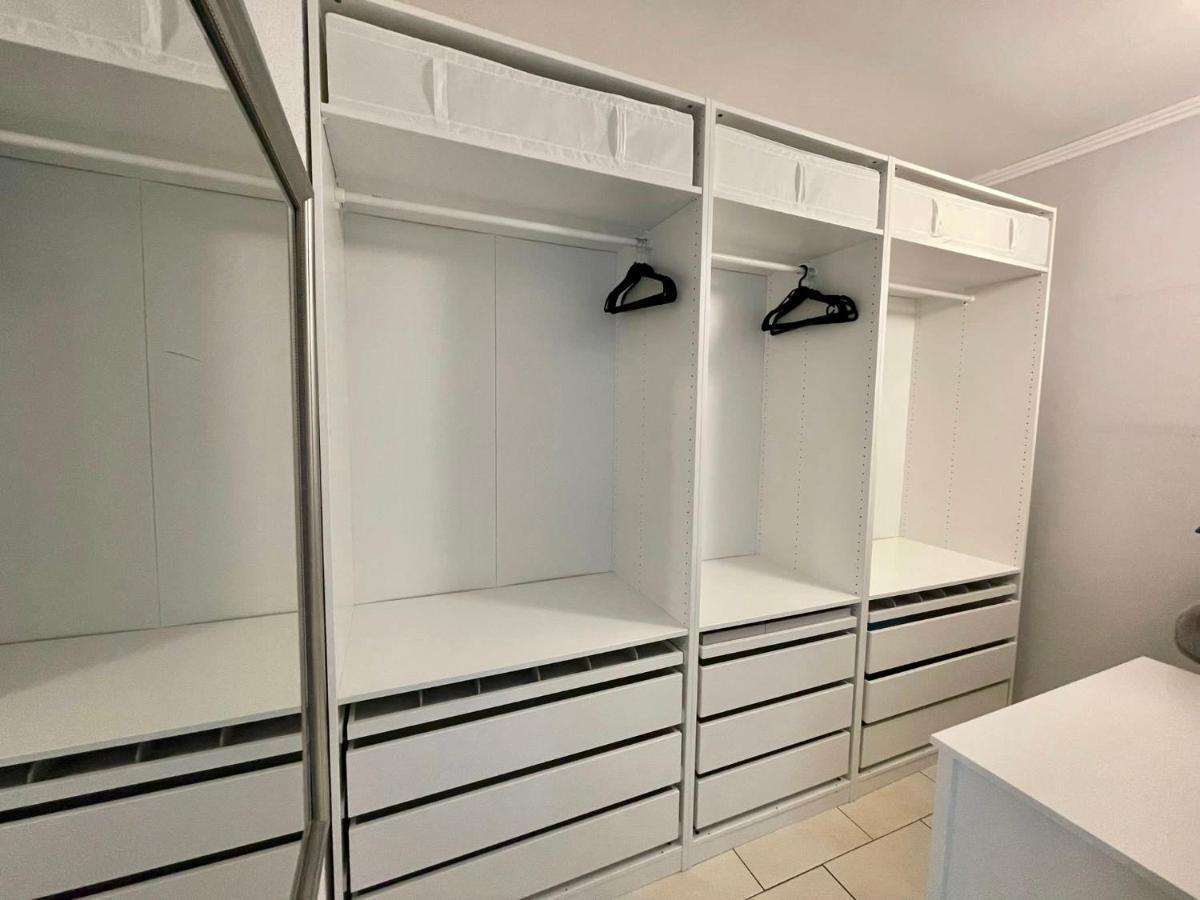 Easystay#4 Home Cinema Ferienwohnung In Kliniknaehe Mit Balkon, Boxspringbett & Netflix Bad Oeynhausen Esterno foto